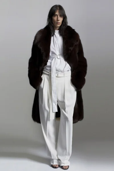Look 11